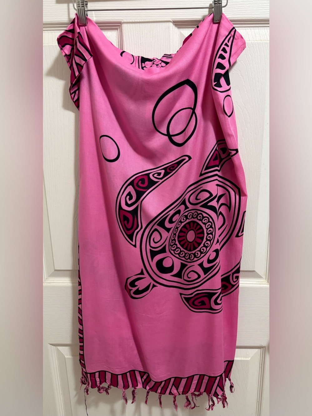 Women's Pink Bohemian Turtle sarong wrap